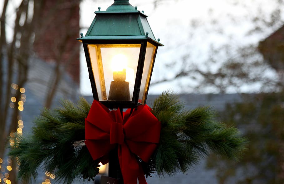 red and black metal lantern lighted, street light post with red ribbon HD wallpaper
