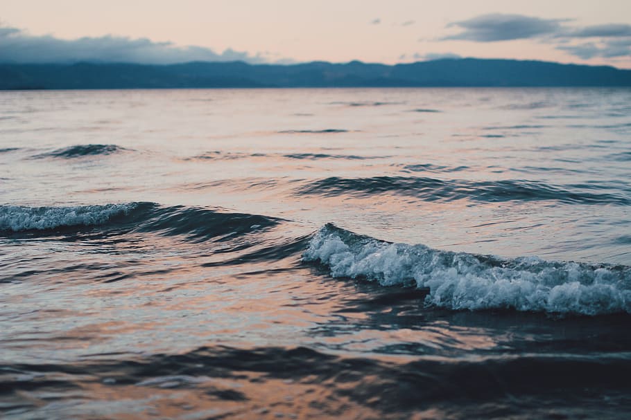 sea, ocean, water, waves, nature, clouds, beauty in nature HD wallpaper