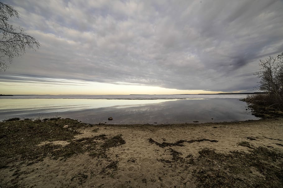 Beach and Great Slave lake under dramatic clouds, landscape, landscapes HD wallpaper