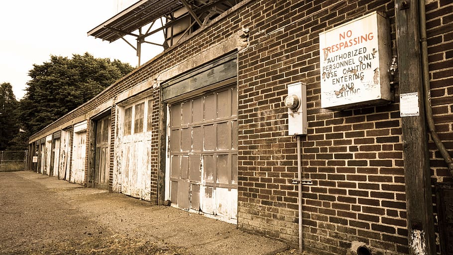 abandoned warehouse near trees, boston, aged photo, old, no trespassing, HD wallpaper