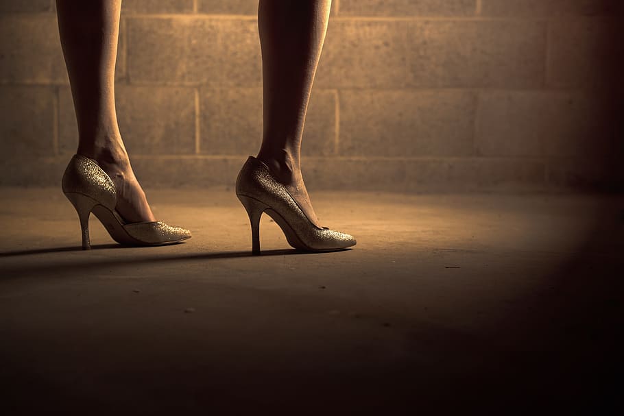 Best 6 High Heel on Hip, beautiful women with high heels HD wallpaper |  Pxfuel