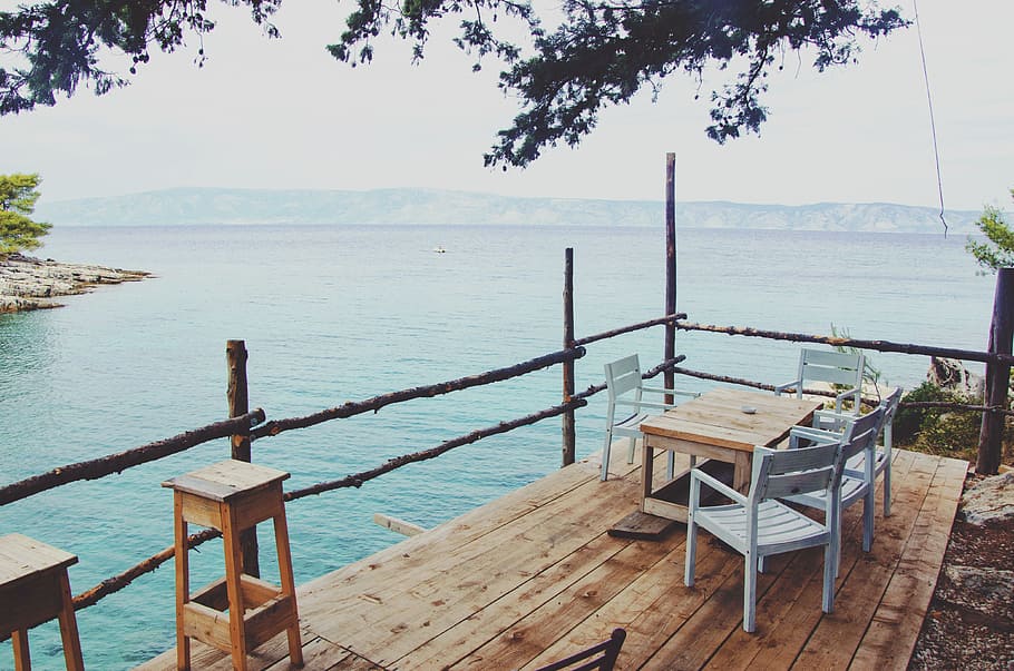 water, ocean, sea, nature, landscape, wood, chair, table, trees HD wallpaper