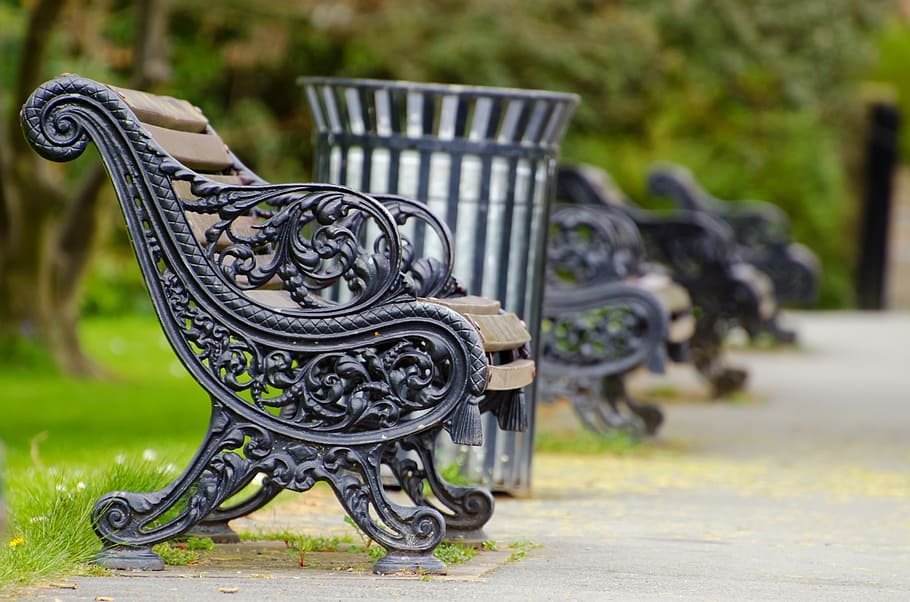 black steel bench near trashcan during daytime, park, sidewalk HD wallpaper