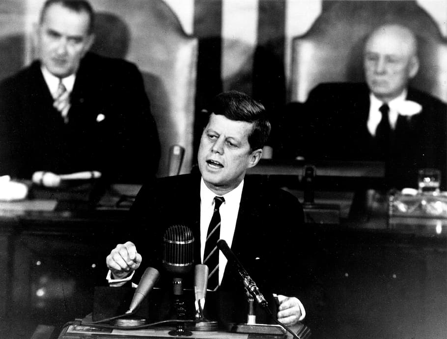 John F. Kennedy in grayscale photography, president john f kennedy