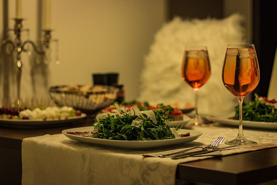 dinner, menu, table, restaurant, gedeckter table, wine glasses HD wallpaper
