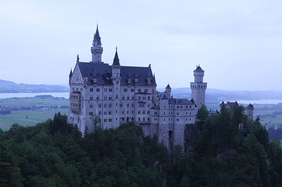 neuschwanstein castle, germany, cloudy day, munich, architecture HD wallpaper