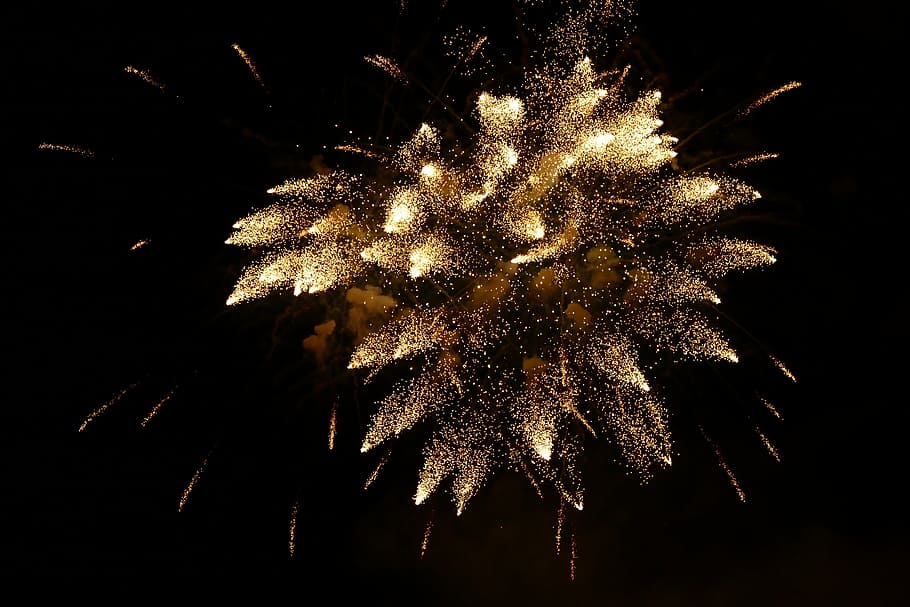 brown fire cracker, new year's eve, fireworks, new year's day, HD wallpaper