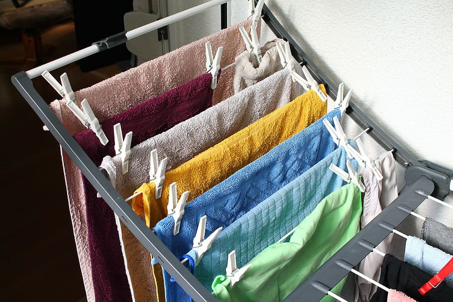 laundry-dry-clothes-drying-rack-budget.jpg