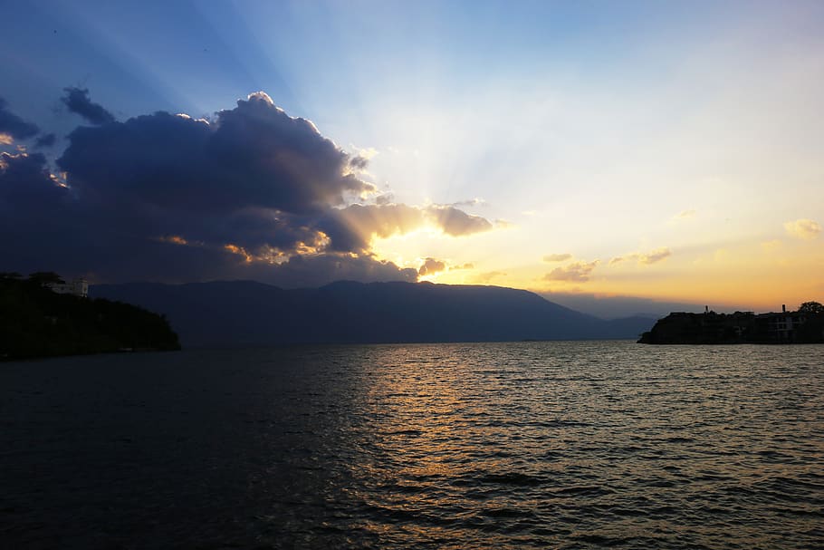 dali, erhai lake, sunset, holy light, cloud, in yunnan province, HD wallpaper