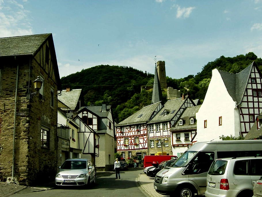 monreal, eifel, city, old town, historical, castle, fortress HD wallpaper