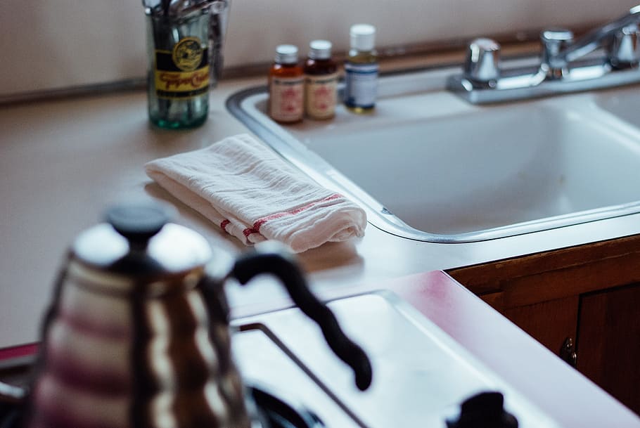 kitchen, sink, cloth, house, indoors, no people, bottle, healthcare and medicine HD wallpaper