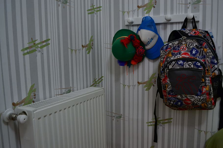 room, back pack, house, school, decoration, wall - building feature HD wallpaper