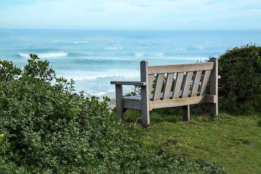 brown wooden futon near sea at daytime, bench, seaside, view, HD wallpaper