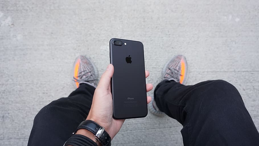 mobile, phone, iphone, apple, electronic, gadget, modern, technology HD wallpaper