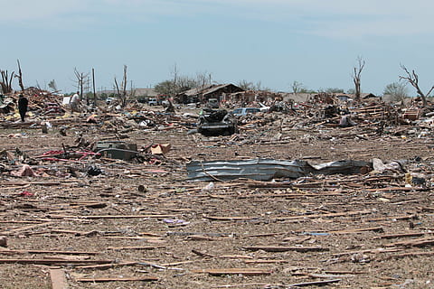 brown wooden planks under clear blue sky, moore, oklahoma, tornado HD wallpaper