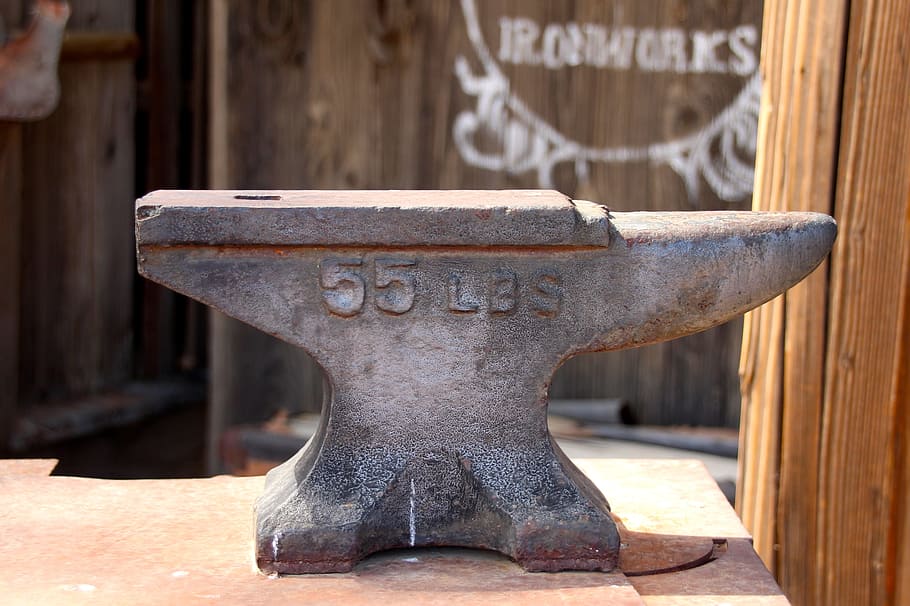 55 lbs gray anvil, ironworks, blacksmith, forge, tool, rust HD wallpaper