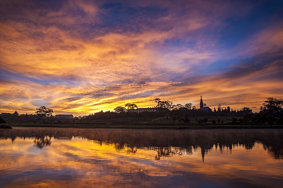 body of water during golden hour, clouds, scenery, lake, dawn HD wallpaper