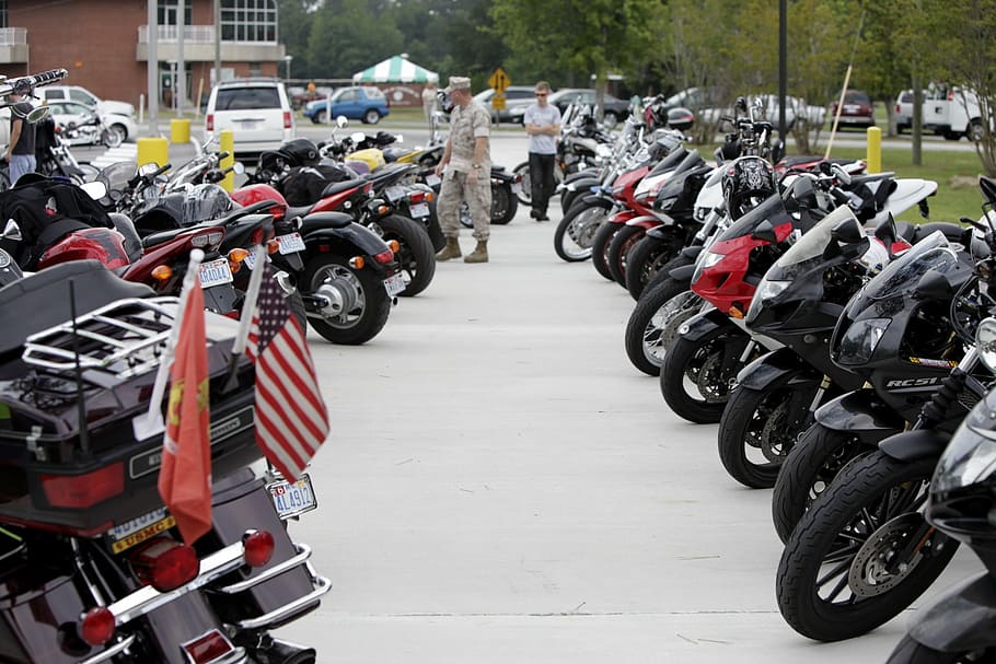 motorcycles, parked, rows, vehicle, bikes, transportation, ride HD wallpaper