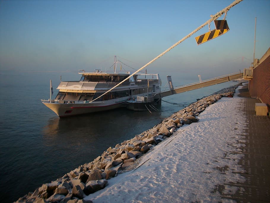ferry, boot, emmerich, rhine, rheinbrücke, snow, winter, ship HD wallpaper