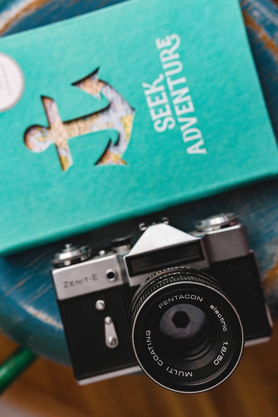 Blue notebooks and a camera on a blue wooden stool, diary, seat HD wallpaper