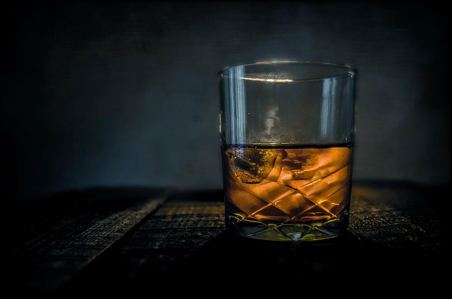 clear half-filled rock's glass, whiskey, bar, alcohol, scotch, HD wallpaper