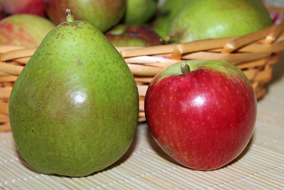 pear, apple, fruit, red, frisch, vitamins, food, freshness HD wallpaper