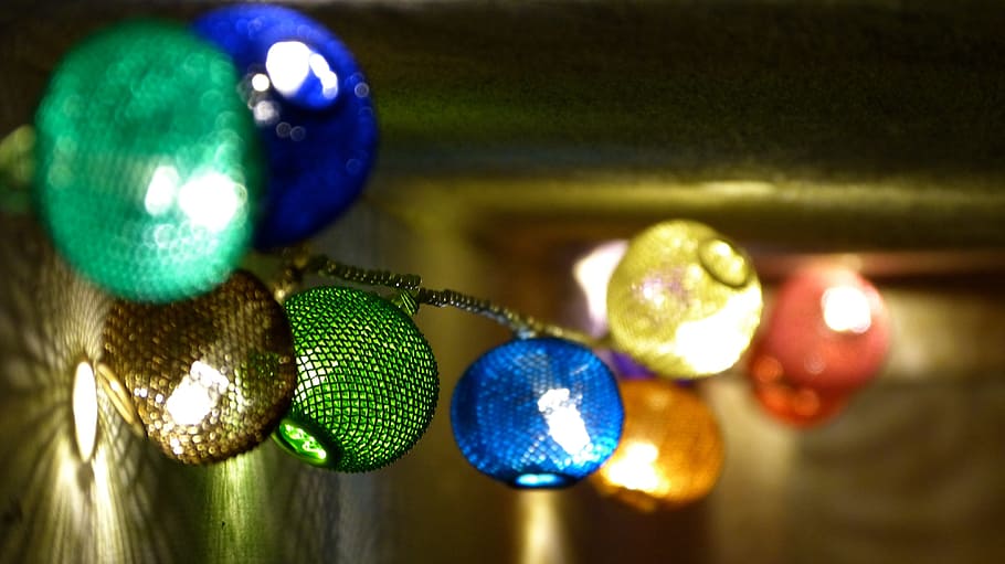 light, colorful, blur, shiny, festive, close-up, indoors, blue HD wallpaper