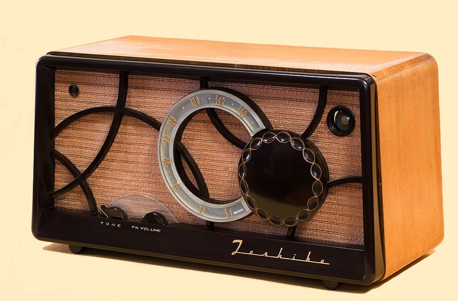 vintage brown radio, Radio, Radio, Vacuum Tubes, Toshiba, tube radio