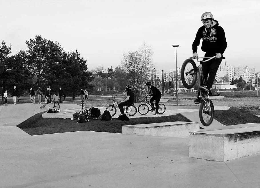 skateboard, boy, round, sport, lifestyles, skateboard park HD wallpaper