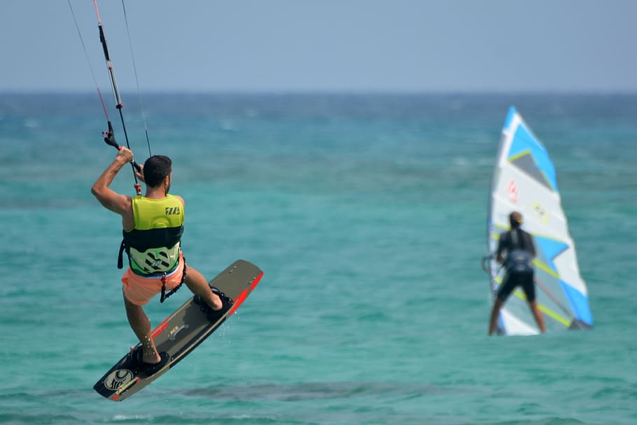 man doing wind surfing, people, sports, kite, kite surfing, windsurfer, HD wallpaper