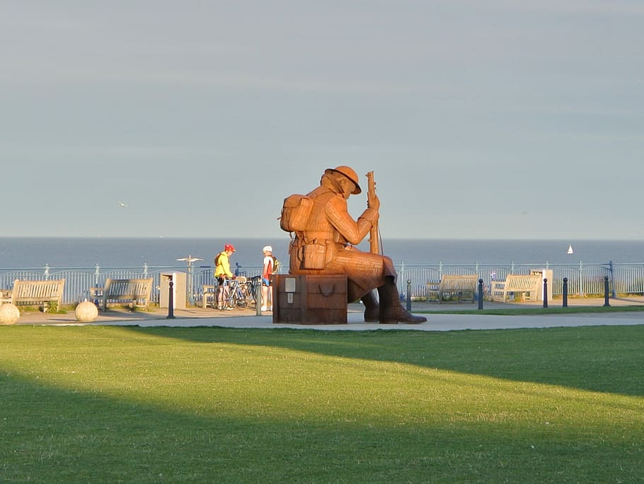 Seaham, Harbour, tommy, grass, sport, leisure activity, built structure HD wallpaper