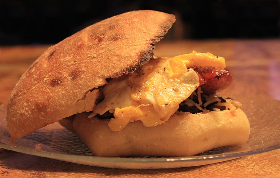 toast, bread, toasted, brown, egg, fried, hot dog, bun, breakfast HD wallpaper