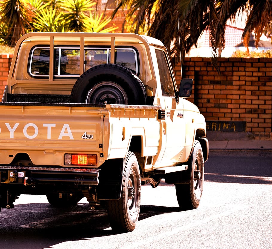 car, jeep, road, land cruiser, on the road, mode of transportation HD wallpaper