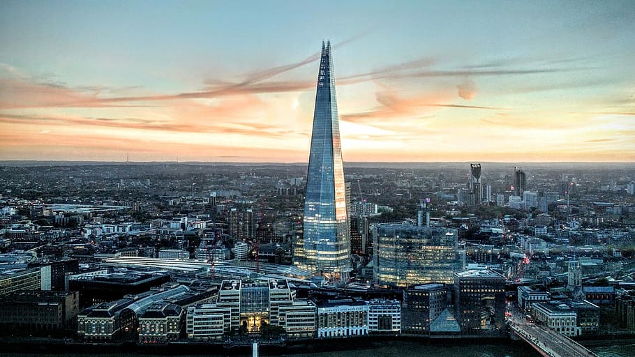 aerial photography of city, bird's eye view of high rise building HD wallpaper