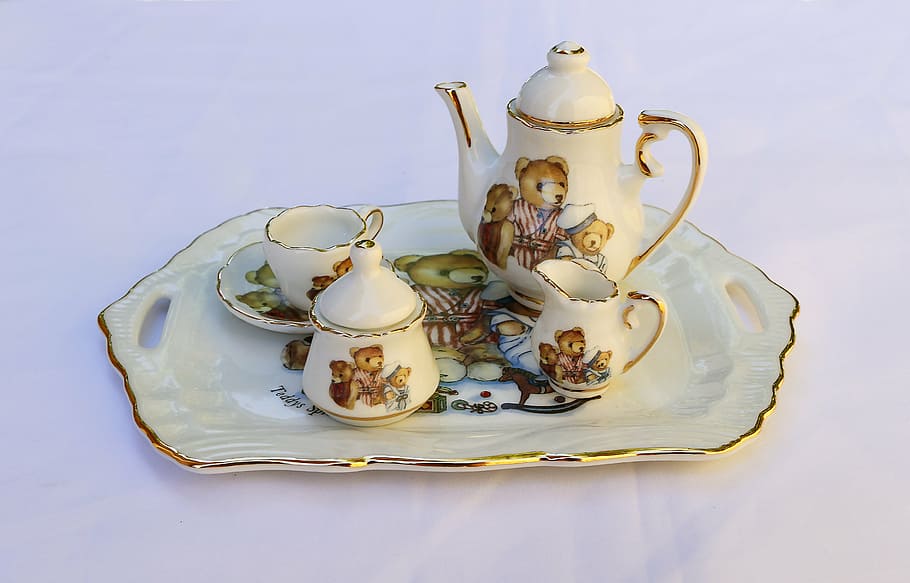white ceramic teapot set in tray, porcelain, tea set, miniature HD wallpaper