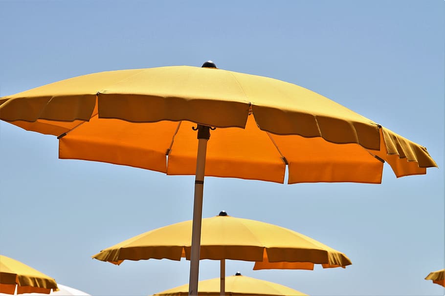 parasol, sun, blue sky, steps, beach, sunny day, summer, yellow HD wallpaper