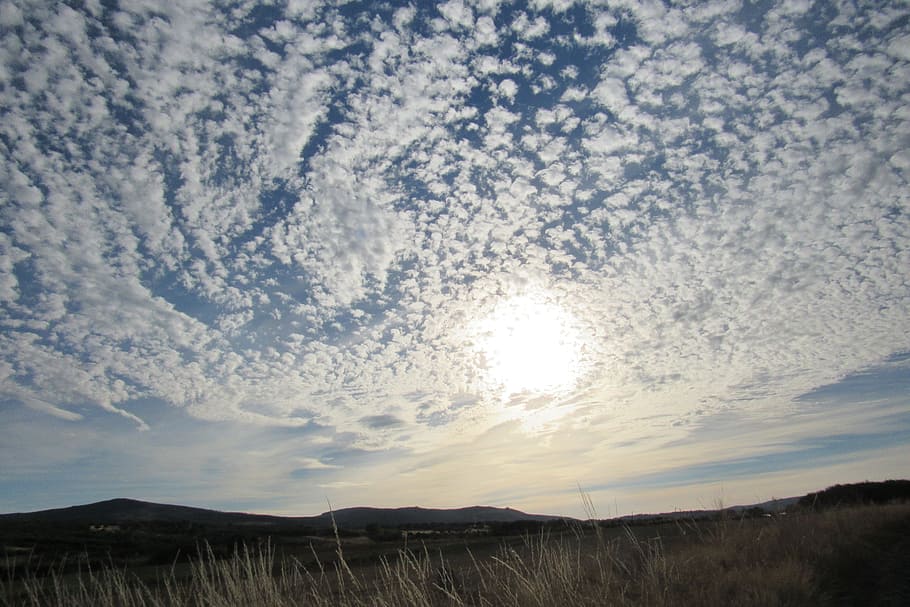 sky, clouds, grass, sunlight, sunset, sunrise, mountain, grassland HD wallpaper