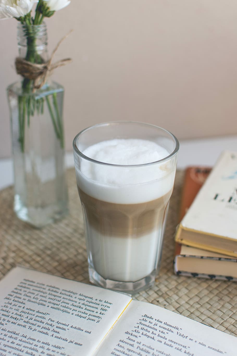 Caffe latté at home, caffe latte, drink, book, newspaper, document, HD wallpaper