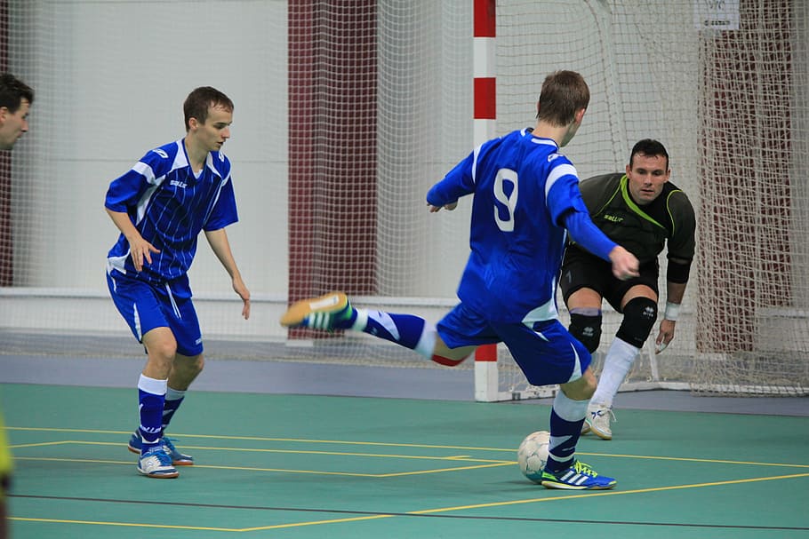 people playing soccer, futsal, amateur, ball, hall, sport, the player
