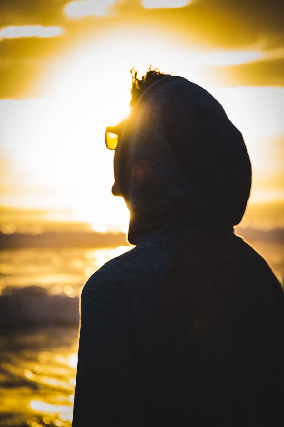man wearing black hoodie during sunset, silhouette person wearing hoodie and sunglasses during golden hour photo, HD wallpaper