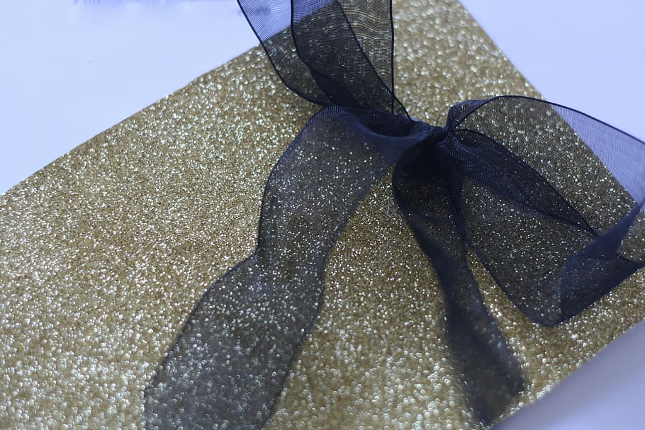 present, gold, package, bow, close-up, tied bow, no people HD wallpaper