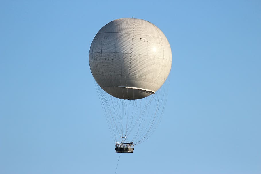 white hot air balloon on air, hot-air ballooning, sky, blue, aerostatic globe, HD wallpaper