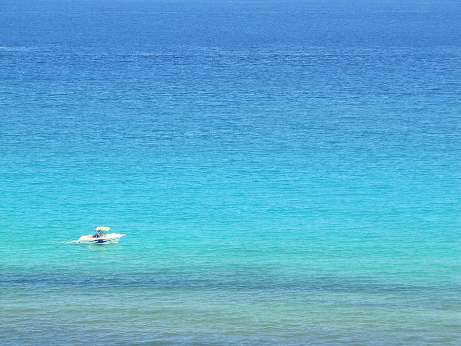boat, ocean, blue, water, sea, waterfront, beauty in nature HD wallpaper