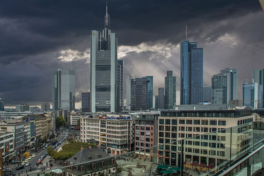 high-rise building under gray sky, frankfurt, skyline, town center, HD wallpaper