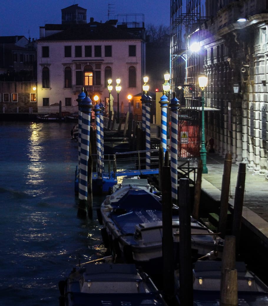 channel, boot, homes, night, light, romantic, without tourists HD wallpaper