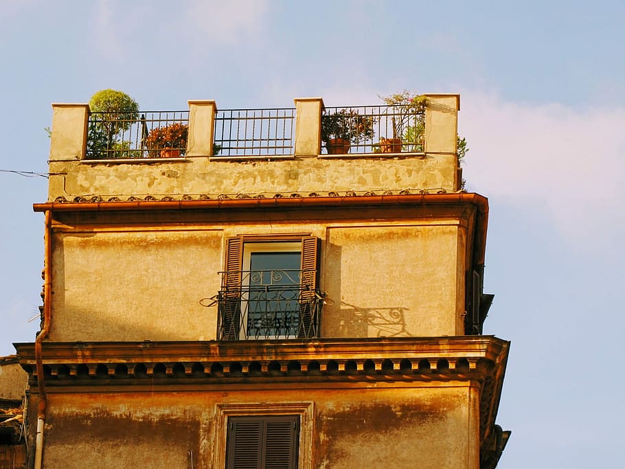 beige and brown concrete building under blue sky, brown concrete building HD wallpaper