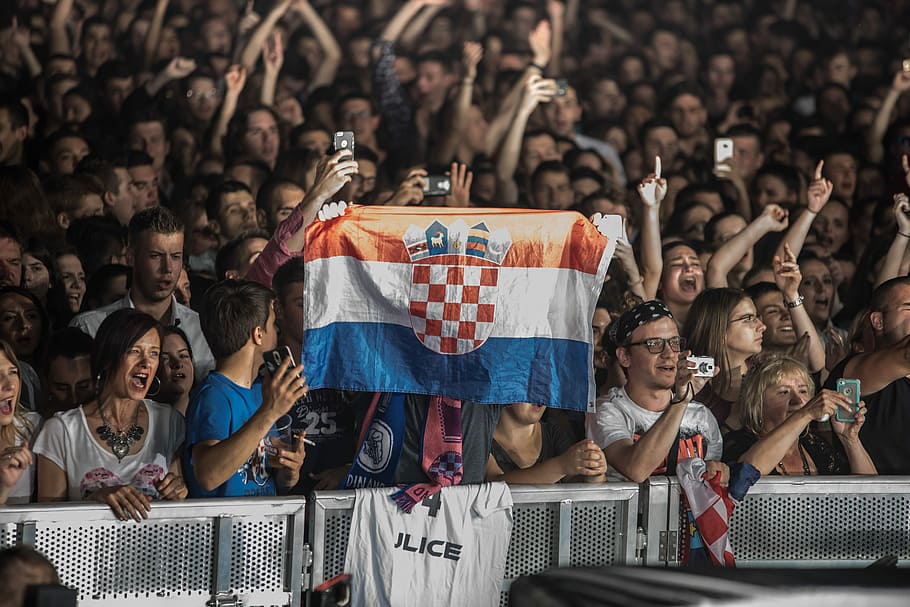 people shouting, taking a photo, and cheering while raising flag, people holding flag of Croatia HD wallpaper