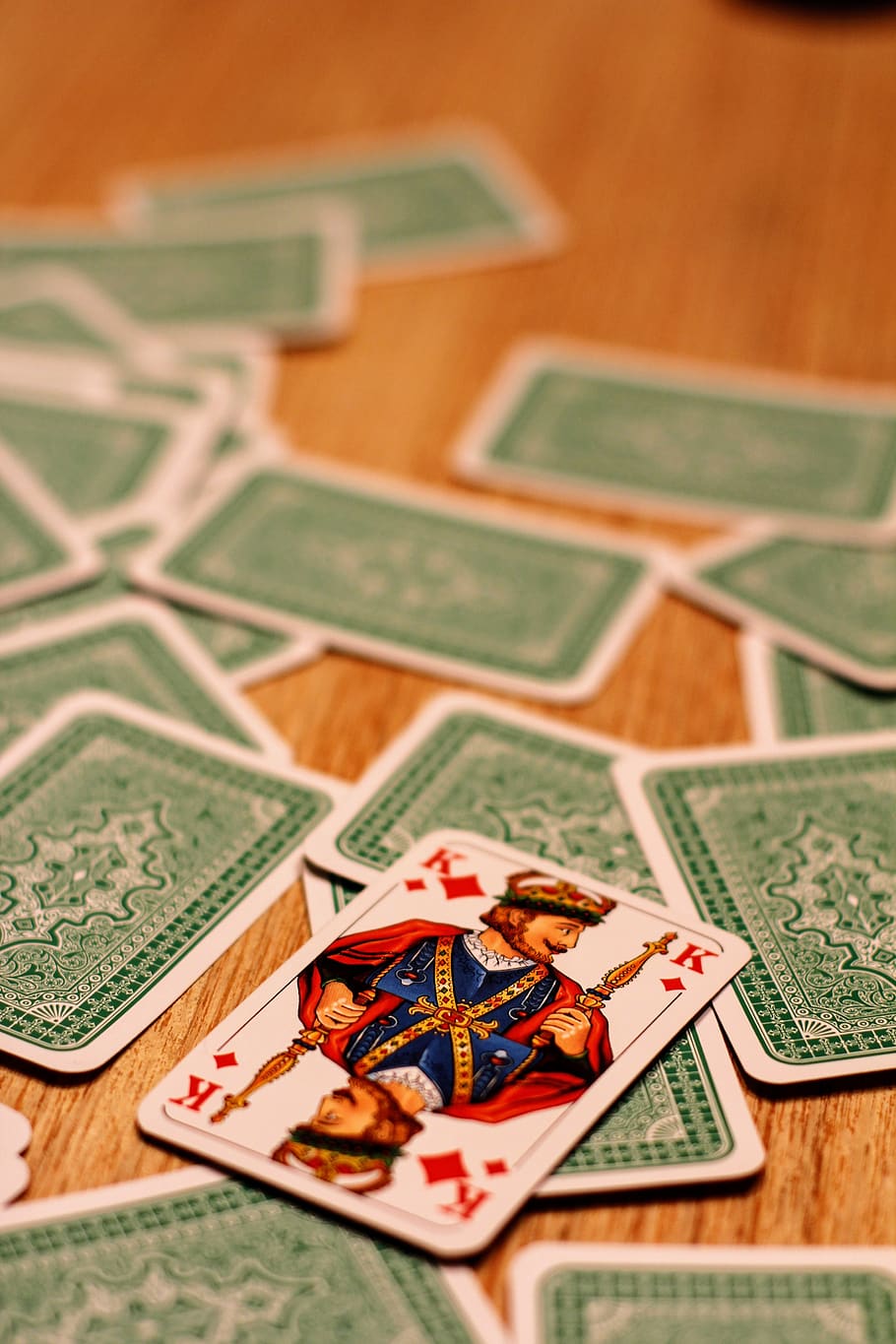 card game, king, play, playing cards, gambling, luck, leisure games