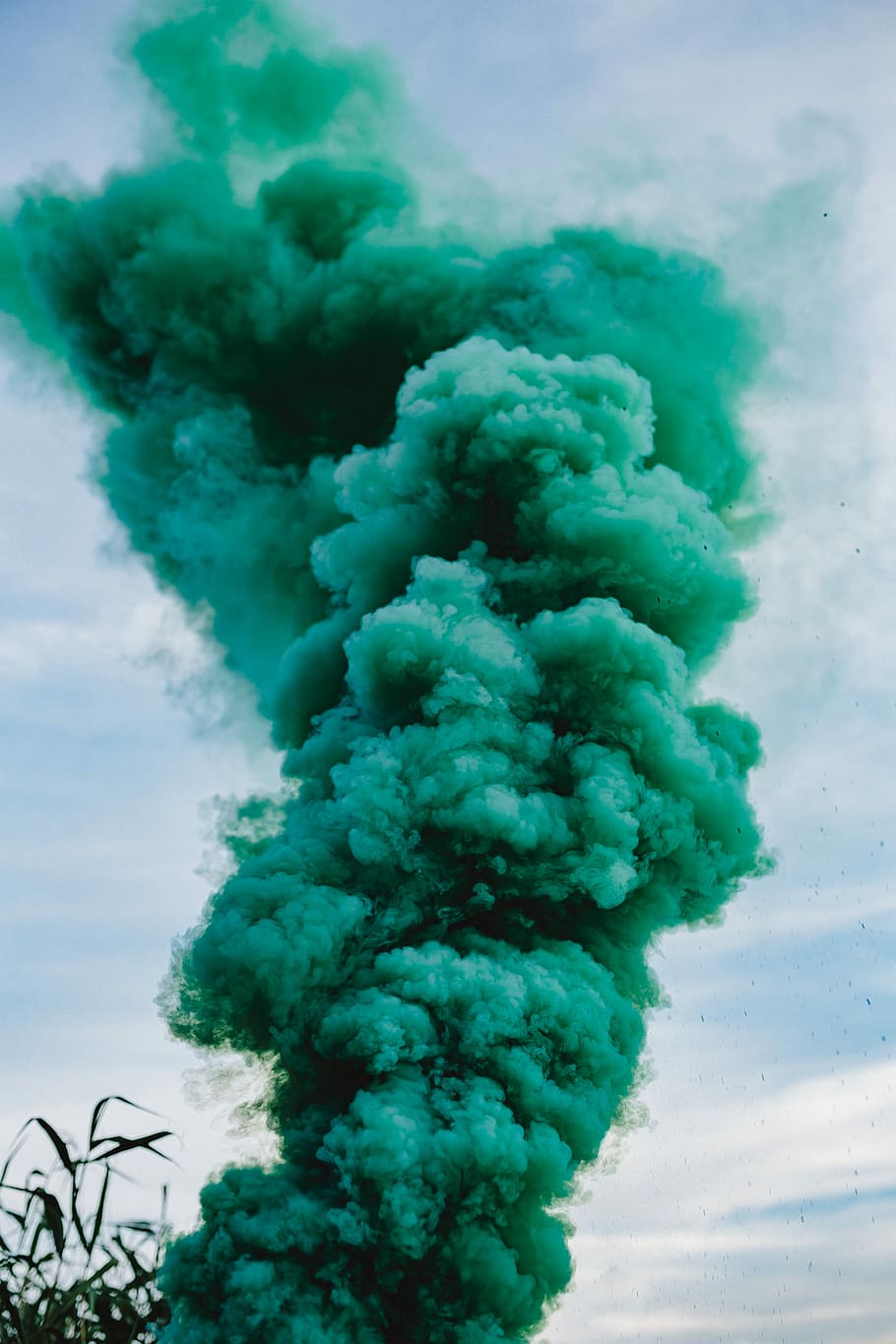 Green smoke bomb, abstract, background, outdoor, nature, blue