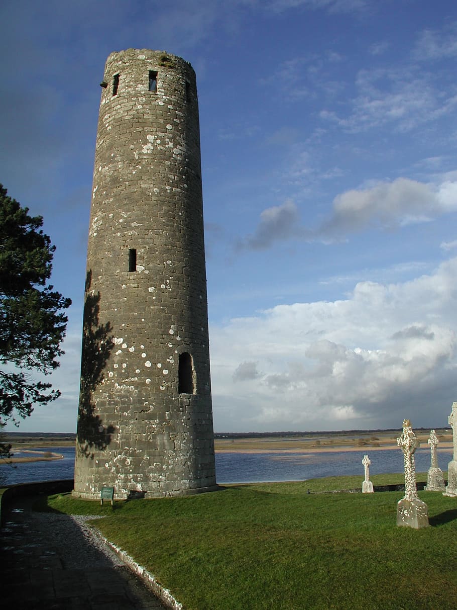 Clonmacnoise, Tower, Offaly, Ireland, river shannon, history HD wallpaper